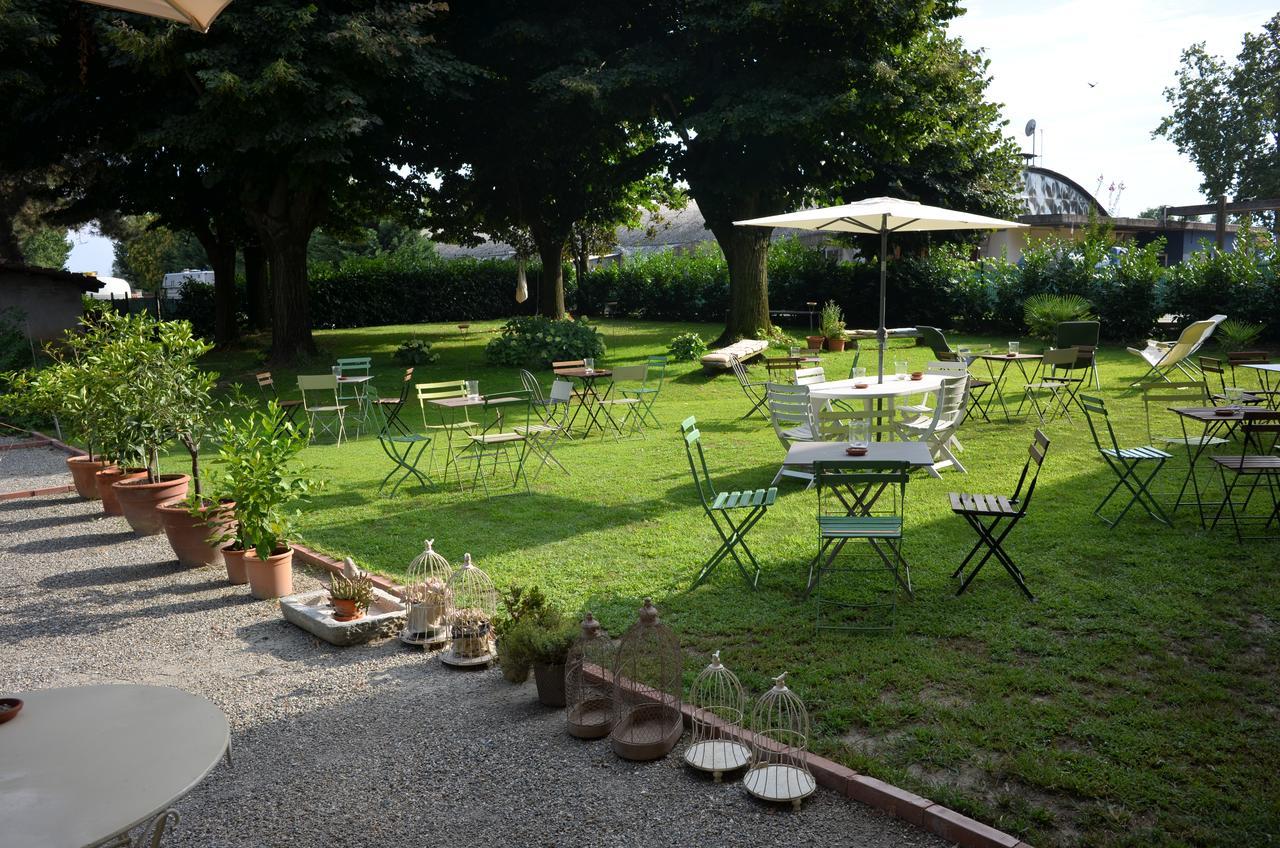 Tenuta Ajrale Vigone Buitenkant foto