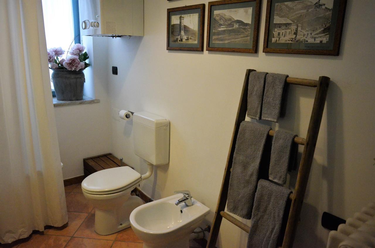 Tenuta Ajrale Vigone Buitenkant foto